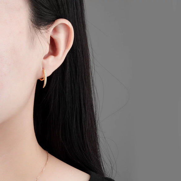 Wholesale 925 Silver Heavy Industry Metal Style Geometric Long Rivet Earrings With Electroplating