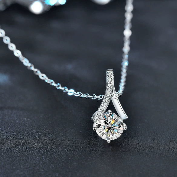 Wholesale Silver Herringbone Cross Chain Necklace With Geometric Pendant And Electroplating For Women