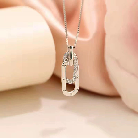 Wholesale 925 Silver Letter Interlocking Oshaped Chain Necklace Electroplated Simple Design For Women