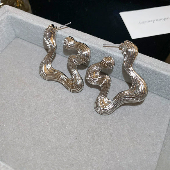 Wholesale Silver Metal Multi Layer Geometric Circle Cold Wind Electroplated Earrings For Women Light Luxury High End Style