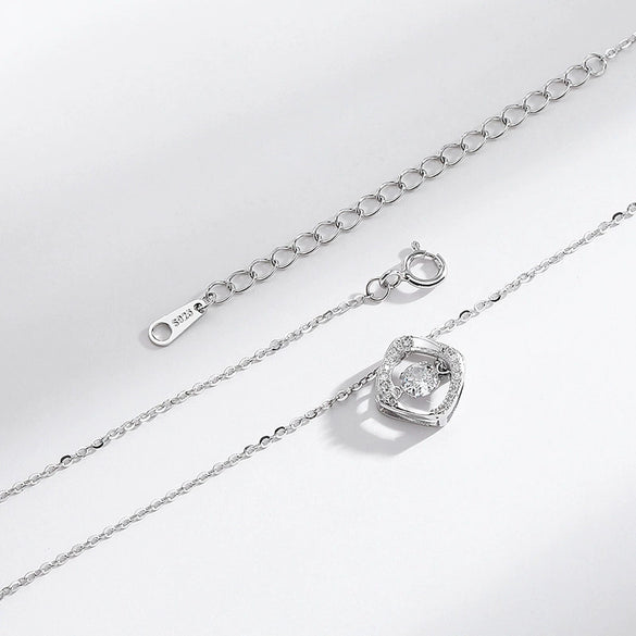 Wholesale Silver Necklace Light Luxury Style Heart Pendant