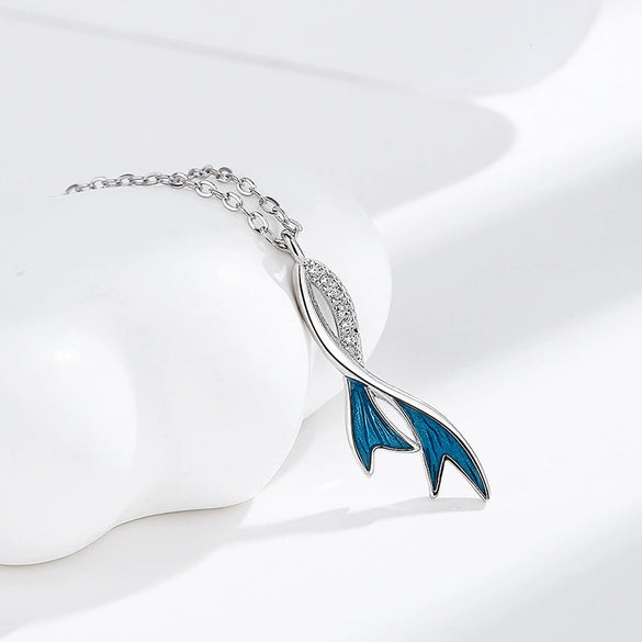 Wholesale Silver Necklace With Animal And Zodiac Shapes And Wave Pattern For Female Students