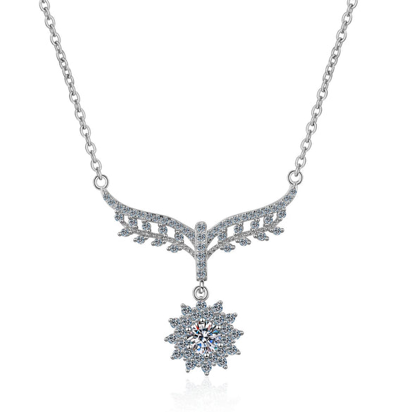 Wholesale Silver Necklace With Geometric Pattern And Fourclaw Setting Electroplated For Female