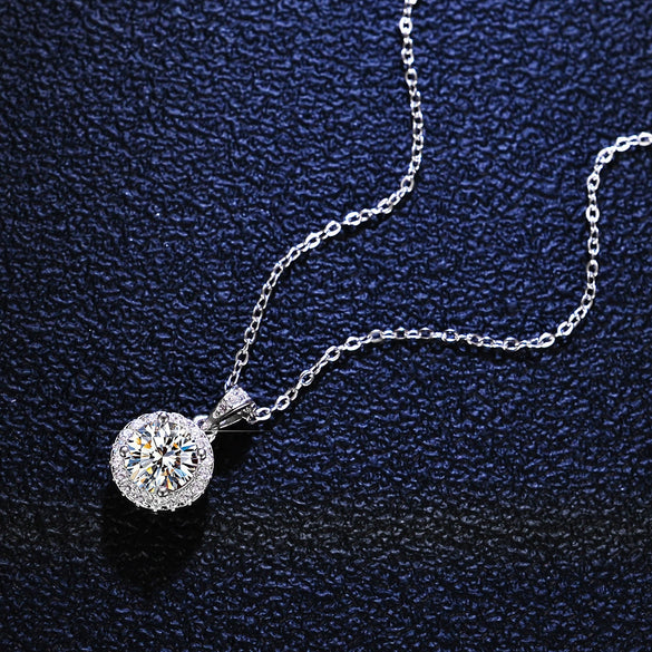 Wholesale Silver Pendant Necklace With Geometric Design And Snake Bone Chain