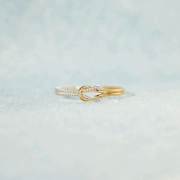 Wholesale Silver Ring With Square Knot Geometric Design And Electroplating For Women