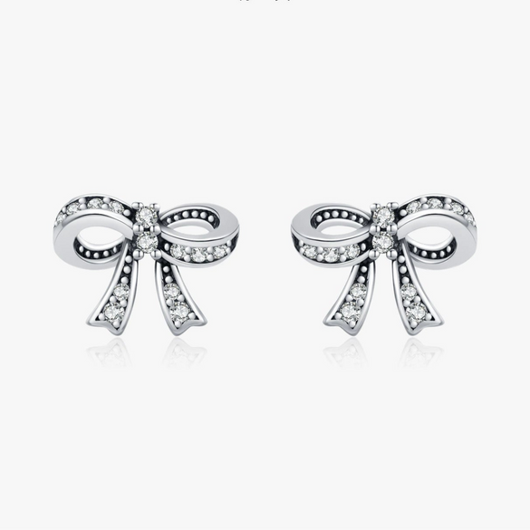 Wholesale Silver Sweet Cool Style Bow Shiny Diamond Earrings For Women With Old Craft