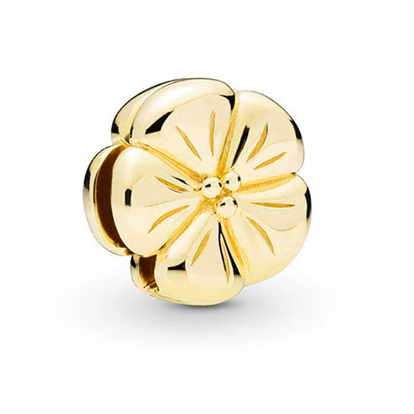 Wholesale Silverplated Metal Pendant Beads With Golden Bees And Totem Pattern Electroplated Diy Pendant Accessories