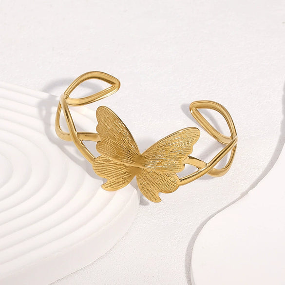 Wholesale Simple Butterfly Design Electroplated Stainless Steel Bracelet For Women