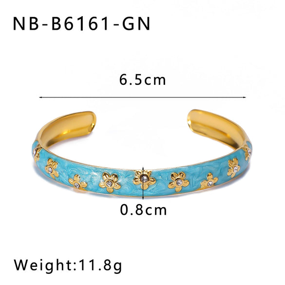 Wholesale Simple Cshaped Stainless Steel And 18K Oil Drop Star Moon Series Titanium Steel Bracelet With 18K Furnace Vacuum Plating No Fading
