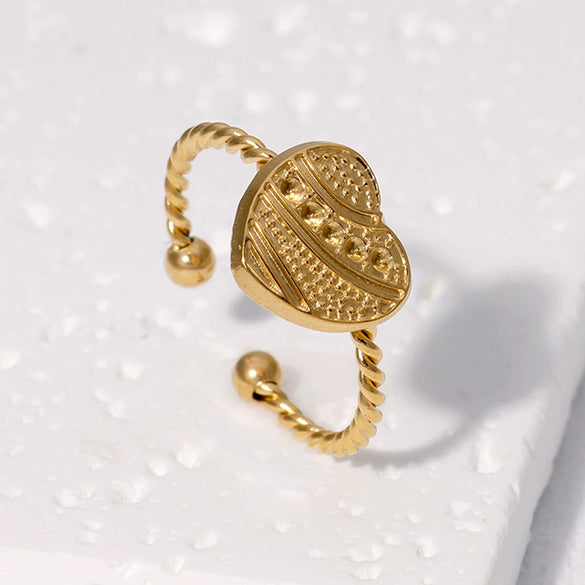 Wholesale Simple Electroplated Stainless Steel Heart Shape Ring Jewelry For Women