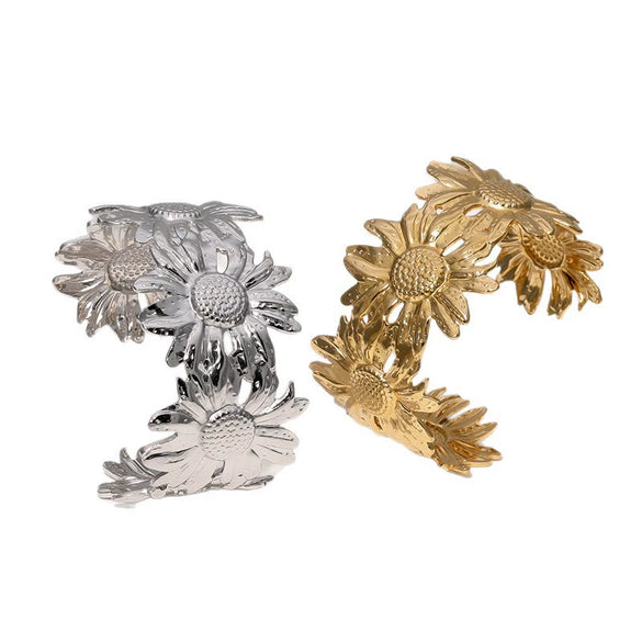 Wholesale Simple Electroplated Stainless Steel Sunflower Bracelet For Women
