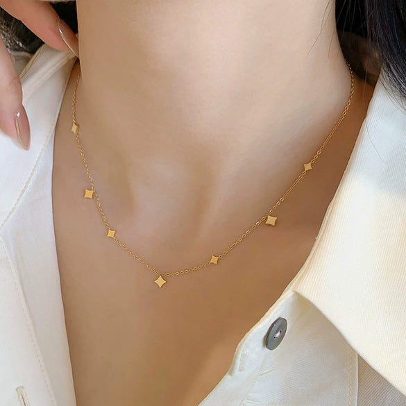 Wholesale Simple Elegant Sequined Geometric Fivepointed Star Goldplated Titanium Steel Necklace For Women With Oshaped Chain
