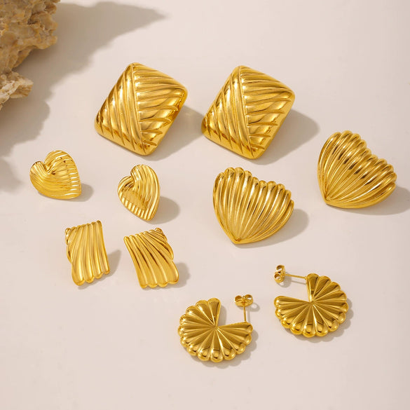 Wholesale Simple Elegant Sweet Love Earrings With Geometric Vertical Stripe Design Titanium Steel Plated Real Gold Electroplating For Women