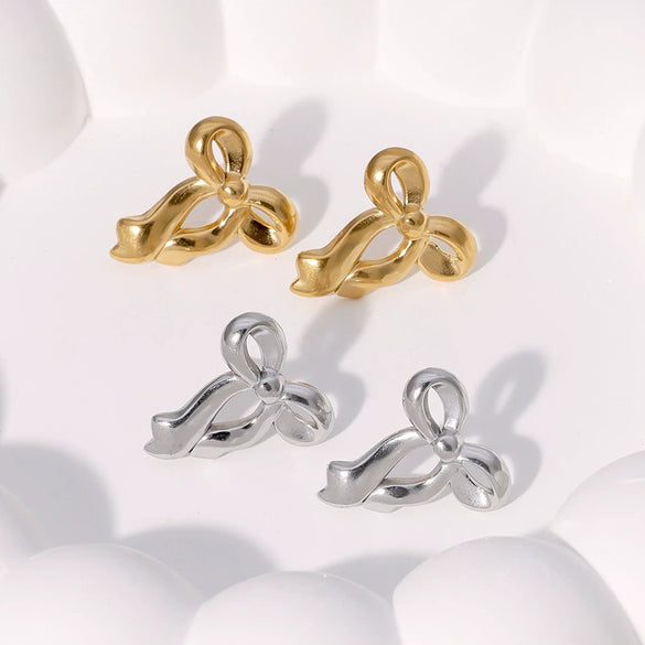 Wholesale Simple Fashion 18K Goldplated Sweet Stainless Steel Bow Earrings For Women