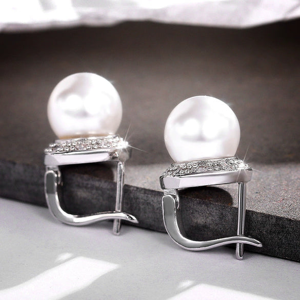 Wholesale Simple Fashion Round Zircon Artificial Pearl Earrings For Female Copper Material With Geometric Pattern