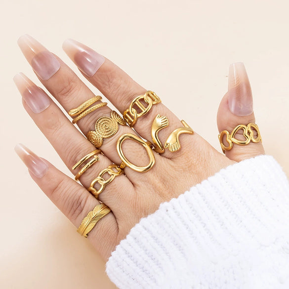 Wholesale Simple Fashion Titanium Steel Love Nails Encircling Adjustable Ring With Heart Shape Design And Electroplating For Unisex