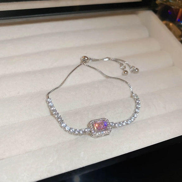 Wholesale Simple Flower Zircon Inlaid Copper Bracelet For Women With Geometric Styling And Light Luxury Niche Temperament