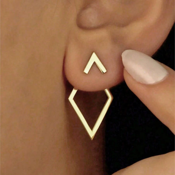 Wholesale Simple Geometric Alloy Earrings With Diamond Hollow Design And Electroplating For Women