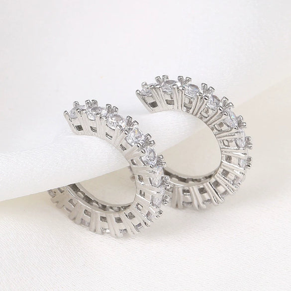 Wholesale Simple Geometric Alloy Earrings With Diamond Hollow Design And Electroplating For Women