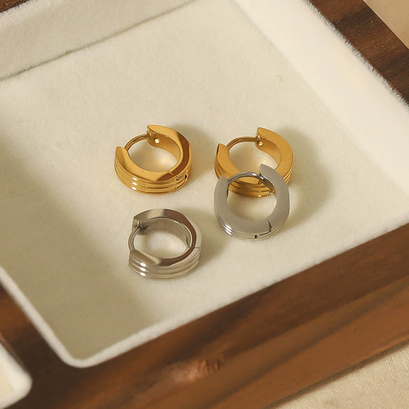 Wholesale Simple Geometric Circle Stainless Steel Earrings With 18K Gold Electroplating For Women