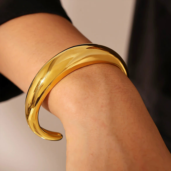 Wholesale Simple Geometric Crescentshaped Cshaped Open Cast Glossy Electroplated Titanium Steel Bracelet For Women