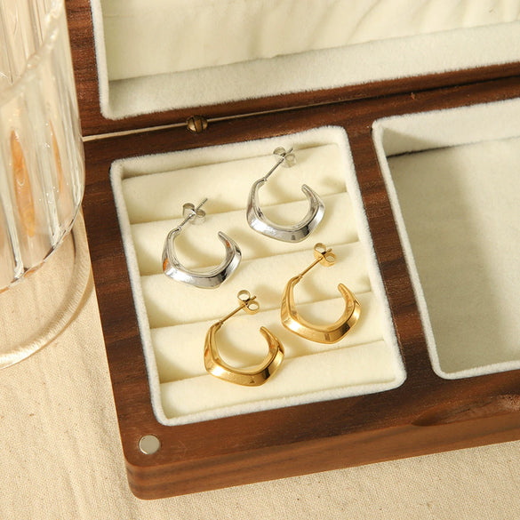 Wholesale Simple Geometric Cshaped Stainless Steel 18K Goldplated Earrings For Women