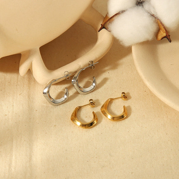 Wholesale Simple Geometric Cshaped Stainless Steel 18K Goldplated Earrings For Women