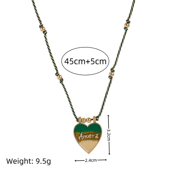 Wholesale Simple Geometric Heart Shaped Copper Goldplated Tarot Card Pendant Necklace For Unisex