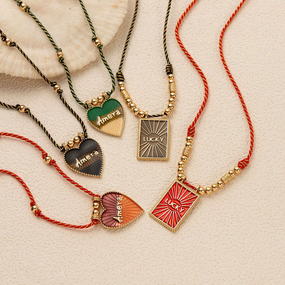 Wholesale Simple Geometric Heart Shaped Copper Goldplated Tarot Card Pendant Necklace For Unisex