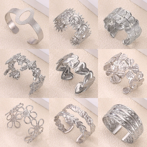 Wholesale Simple Geometric Open Circle Electroplated Stainless Steel Titanium Steel Metal Silver Bracelet