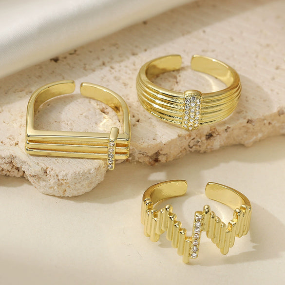 Wholesale Simple Geometric Open Women's Ring Copper Plated 18K Gold With Micropaved Zircon