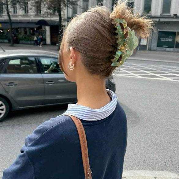 Wholesale Simple Geometric Pvc Handmade Hair Grab Clip For Women