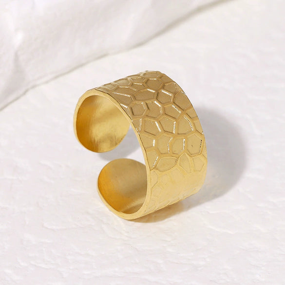 Wholesale Simple Geometric Stainless Steel Electroplated Ring And Bracelet For Women