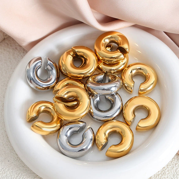 Wholesale Simple Geometric Titanium Steel Ear Clip Earrings For Women With Electroplating Treatment