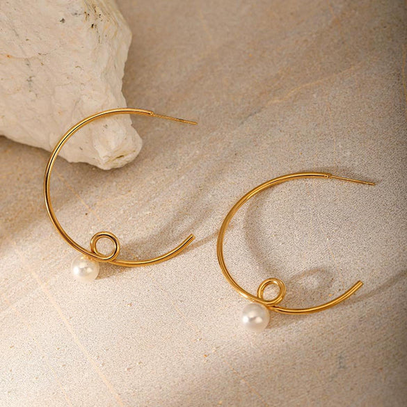 Wholesale Simple Geometric Twisted Cshaped Goldplated Stainless Steel Earrings For Girls