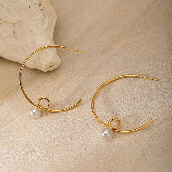 Wholesale Simple Geometric Twisted Cshaped Goldplated Stainless Steel Earrings For Girls