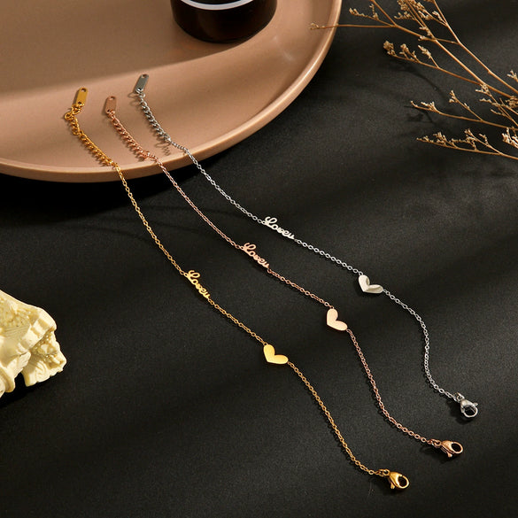 Wholesale Simple Gold Inlaid Heart Shape Titanium Steel Bracelet For Women