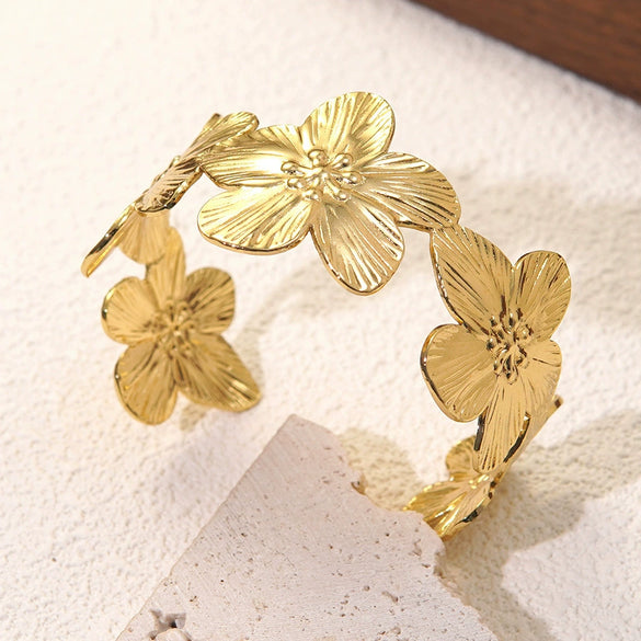 Wholesale Simple Hydraulic Pressure Stainless Steel Flower Oildrip Bracelet Jewelry Accessories