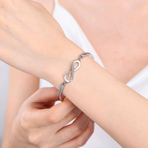 Wholesale Simple Intertwined Copper Bracelets With Microencrusted Texture And Electroplating Treatment