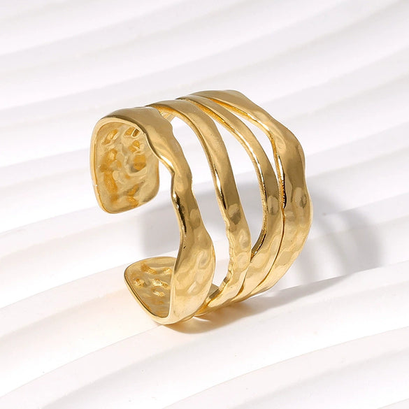 Wholesale Simple Irregular Female Stainless Steel Ring With 18K Gold Plated Electroplating And Geometric Design