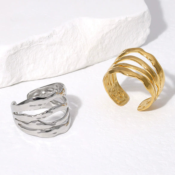 Wholesale Simple Irregular Female Stainless Steel Ring With 18K Gold Plated Electroplating And Geometric Design