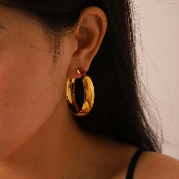 Wholesale Simple Light Luxury Arc Ring Earrings In Stainless Steel With Geometric Design And Pvd Furnace Real Gold Electroplating For Women