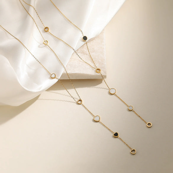 Wholesale Simple Light Luxury Geometric Stainless Steel 18K Gold Plated Love Pendant Necklace For Women