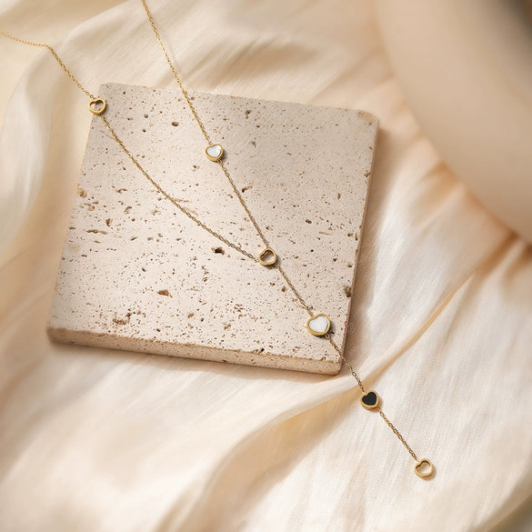 Wholesale Simple Light Luxury Geometric Stainless Steel 18K Gold Plated Love Pendant Necklace For Women