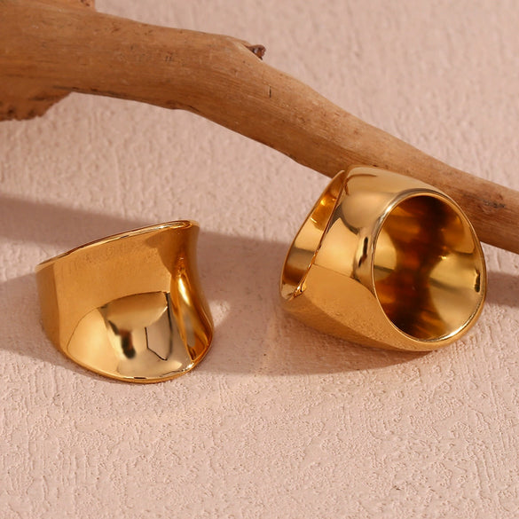 Wholesale Simple Niche Glossy Concave Convex Index Finger Ring For Women Stainless Steel Geometric 18K Gold Plated