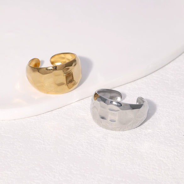 Wholesale Simple Niche Highend Stainless Steel Open Ring With Adjustable Opening Electroplated Titanium Steel Ring Unisex