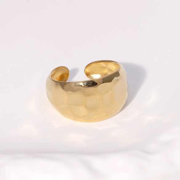 Wholesale Simple Niche Highend Stainless Steel Open Ring With Adjustable Opening Electroplated Titanium Steel Ring Unisex