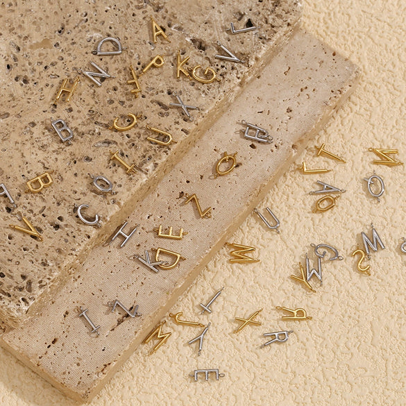 Wholesale Simple Niche Personality Jewelry Accessories Stainless Steel 18K Gold Plated Letter Pendant