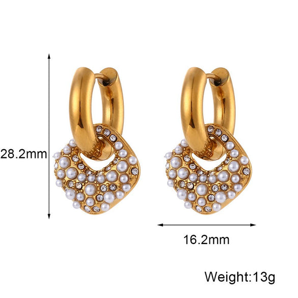 Wholesale Simple Pearl Accessories Set For Women Titanium Steel Bracelet Necklace With Geometric Pattern Electroplating Design