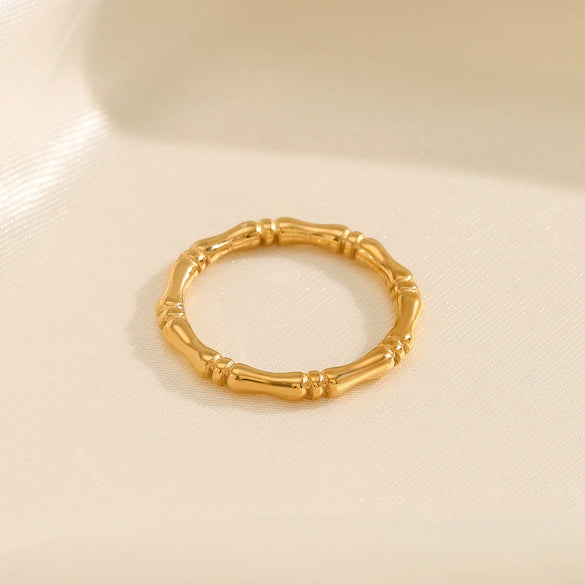 Wholesale Simple Plain Bamboo Women's Stainless Steel Ring With 18K Gold Plated Electroplating